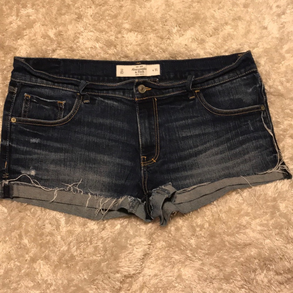 Abercrombie & Fitch like new dark Jena shorts
